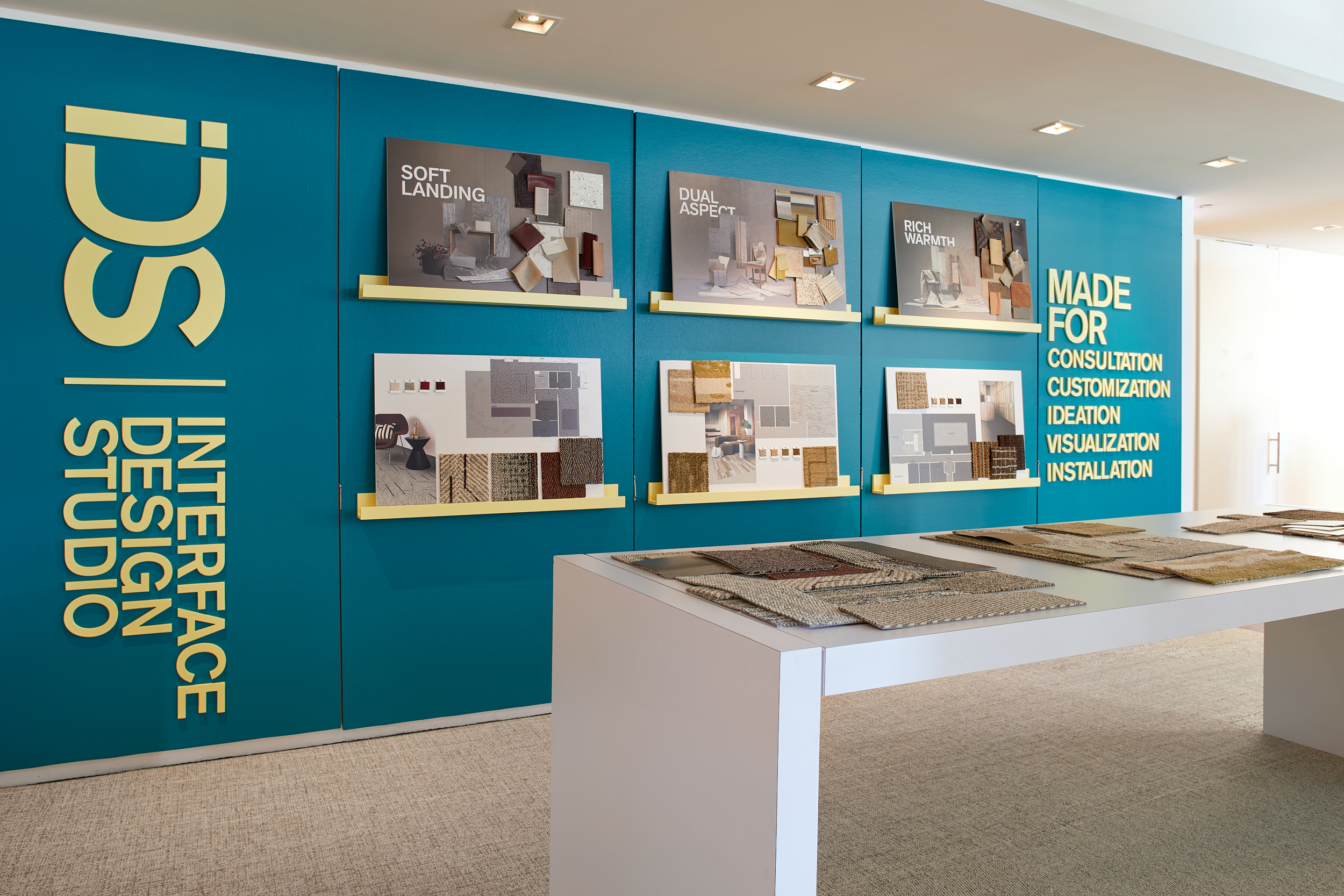 Interface Diminuendo and Stitch in Time plank carpet tile in workplace collaborative space